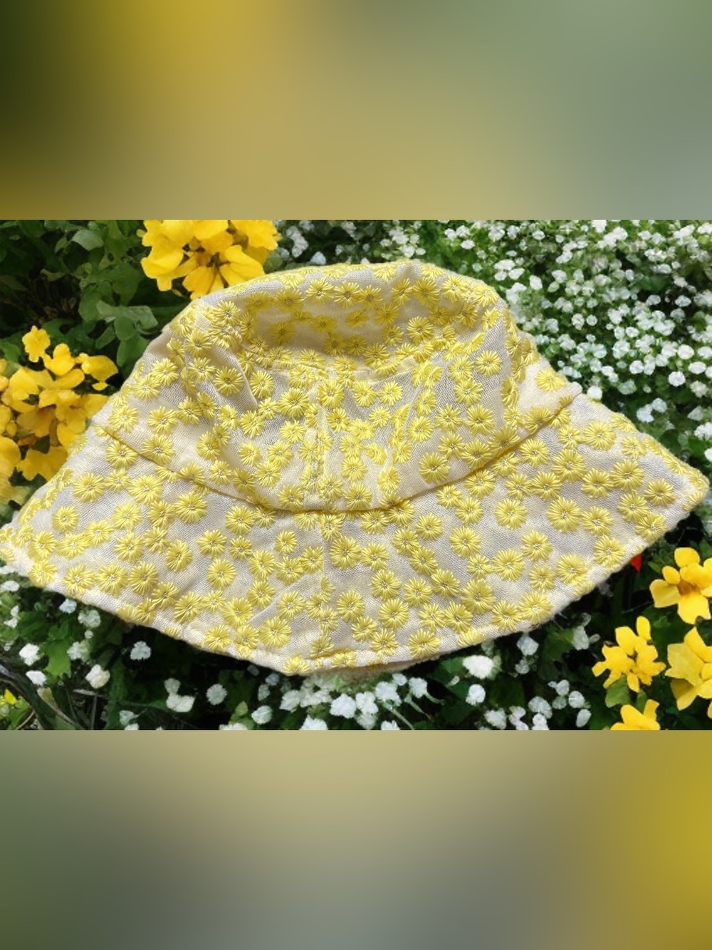 🌼 No Everything In Love Daisy Embroidered Bucket Hat Cottagecore - Picture 4 of 5